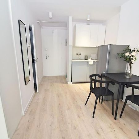Katowice, Sokolska 33, City Center Apartment ภายนอก รูปภาพ